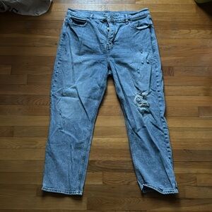 Old Navy Light Wash Distressed Jeans